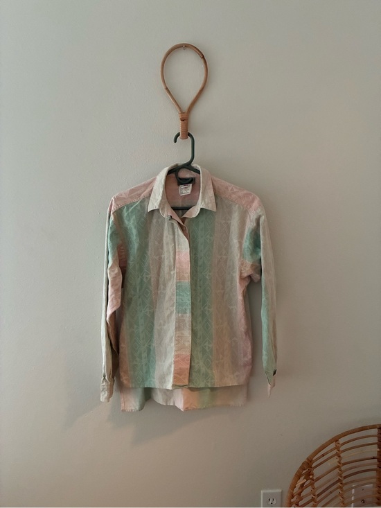 Rocky Mountain Tops - Vintage Rocky Mountian Clothing button up